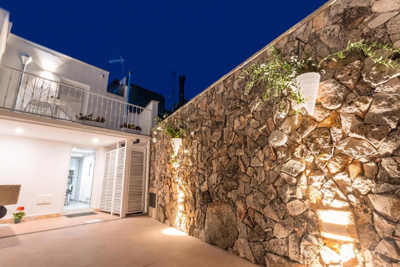 Casa Vacanza Salento Luxury Virginia Racale Exterior foto